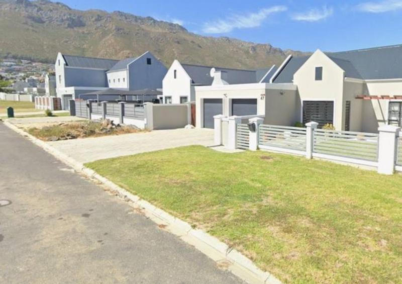 3 Bedroom Property for Sale in Admirals Park Western Cape